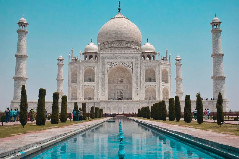 Taj Mahal Tour Package With Heritage Hotels